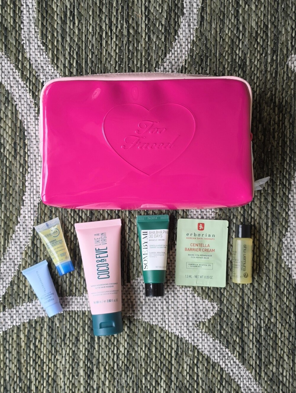 Makeup Bag & Sample Bundle